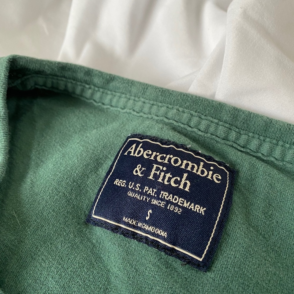 Abercrombie Tshirt